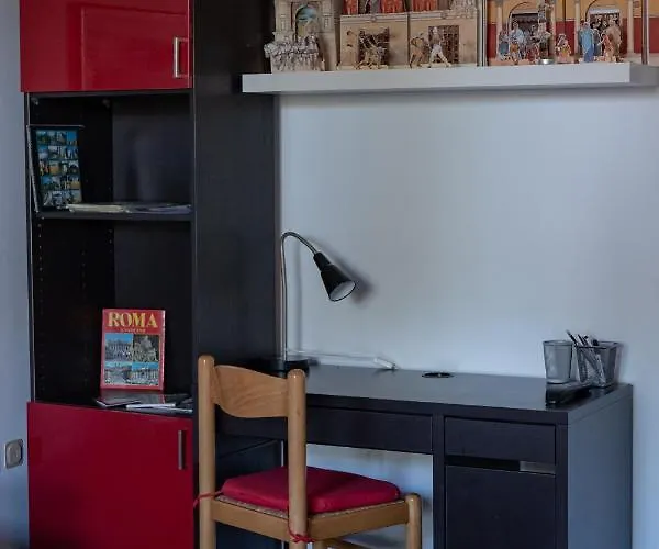 Peaceful Family Apartment, Near Metro Apartment *