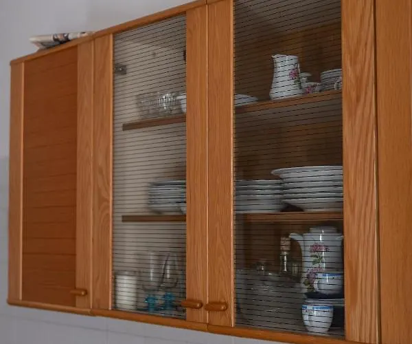 Peaceful Family Apartment, Near Metro Apartment
